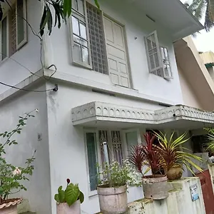Jestine Guest house