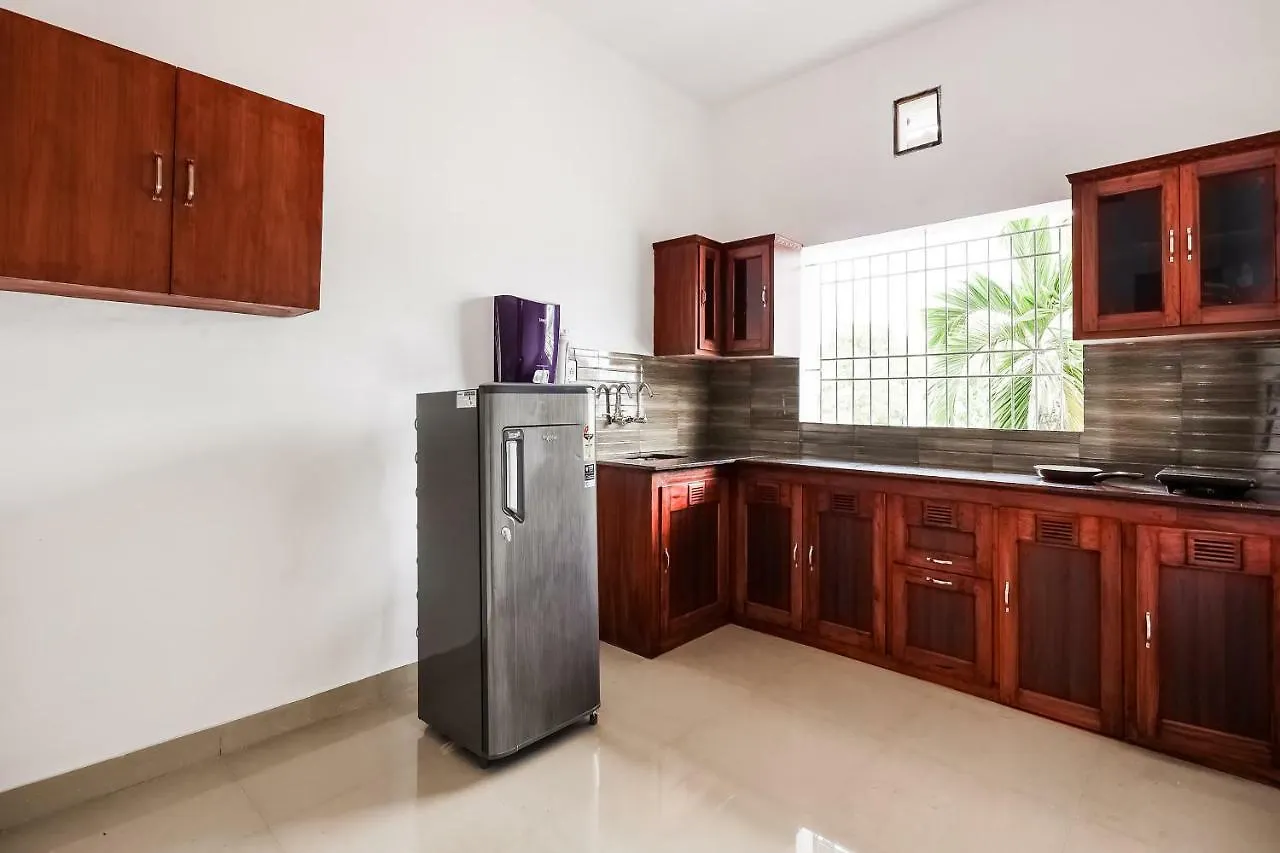1Br Welcoming Homely Stay Near Kims Hospital Kochi Guest house
